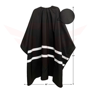 Capa de Peluquería Extra Grande de Poliéster/Nailon Ecológico Negra con Superficie de Corte Antiadherente y Rayas Blancas - Product Image 2