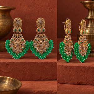 Boucles d'oreilles pendantes en filigrane plaqué or antique avec perles vertes, bijoux artificiels pour mariage pakistanais, fabrication en gros - Product Image 3