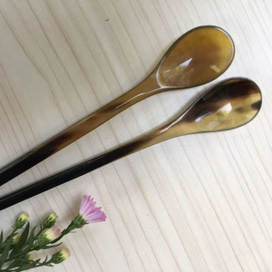 Cuillère en corne de buffle et d'âne véritable, longue, naturelle, pour service, cuisine, fêtes et mariages - Product Image 1