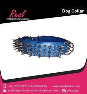 Collier de chien en cuir avec clous et rivets, fournisseur d'accessoires pour animaux de compagnie de premier plan, prix de gros - Product Image 3