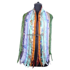 Écharpe vintage en soie à 10 bandes Patti pour filles SC011 – Stole tendance avec patchs de sari indien, écharpe réversible colorée - Product Image 2