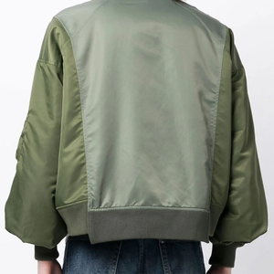 Chaquetas satinadas con cremallera de diseño personalizado, color verde oliva, manga larga, ligeras, de corte regular, material de poliéster, tipo bomber. - Product Image 4