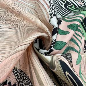 Los Mejores Pañuelos Multiusos Sin Costuras, Bragas de Cuello, Pañuelos Cuadrados con Logotipo Personalizado, Pañuelos de Poliéster con Estampado por Sublimación al por Mayor - Product Image 2