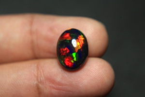 Ópalo Negro de Calidad Súper Fina, Cabujón de 13.5*10.5*5.5mm, Ópalo Etíope Natural de 4 Quilates, Gema Suelta con Corte Ovalado para Joyería - Product Image 5