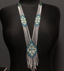 Collier tendance de haute qualité avec perles de rocaille par HF Crafts - Product Image 5