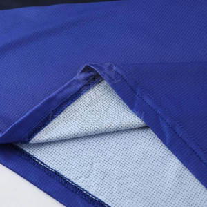 Uniforme Clásico de Voleibol con Tela Resistente y Ajuste Cómodo que Permite un Movimiento Fácil Durante los Partidos - Product Image 6