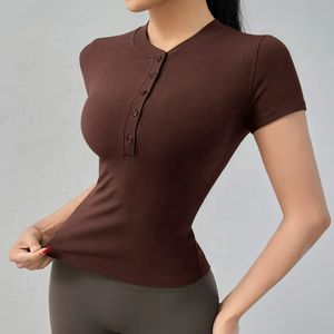 Vêtements de yoga pour femmes, t-shirt de sport à manches courtes, élastique et respirant, vêtements de course professionnels, vêtements de fitness - Product Image 1