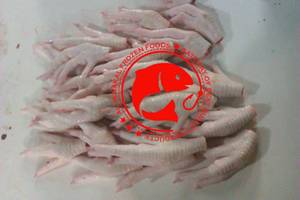 Pattes de poulet surgelées, nettoyées, structure naturelle robuste, peau lisse, teneur élevée en collagène, parfaites pour les plats et aliments spéciaux - Product Image 6