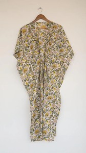 ชุดคลุมชายหาดคอวีพิมพ์ลายดิจิตอลผ้าฝ้าย 100% ลายดอกไม้สไตล์โบฮีเมียน สำหรับฤดูร้อน/ฤดูใบไม้ผลิ/ฤดูใบไม้ร่วง ระบายอากาศได้ดี แห้งเร็ว มีเชือกผูก - Product Image 3