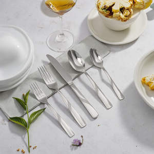 Ensemble de couverts en acier inoxydable avec finition mate |   Vaisselle de fête durable pour des dîners élégants - Product Image 6