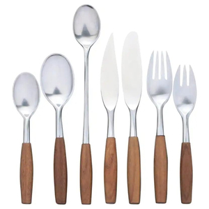 Juego de cubiertos modernos de acero inoxidable con mangos de madera, directo de fábrica, para restaurantes, regalos de boda y suministros para hoteles - Product Image 1