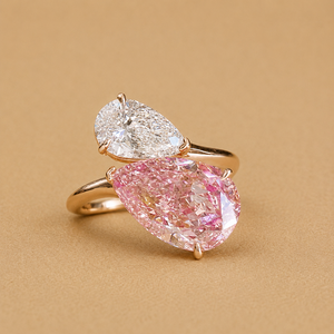 Anillo de Compromiso de Lujo con Diamante Cultivado en Laboratorio Rosa y Blanco de 6.5 Quilates en Oro Sólido de 14K para Mujer, Certificado IGI - Product Image 3