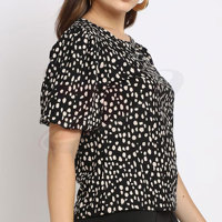 T-shirt imprimé pour femme en tissu doux, vêtement décontracté pour l'été, mode et confort quotidien, imprimé tendance pour femme