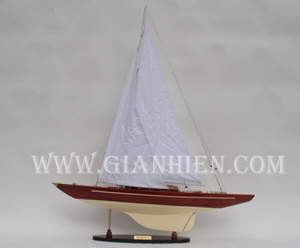 Gia Nhien Fabricant Approuvé Conception Personnalisée quantité minimale de commande Basse Nemere II Maquette Artisanale en Bois Bateau à Voile en Bois - Product Image 1