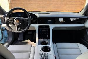 Porsche Taycan 4S 2020, Venta de Autos Usados al Por Mayor - Product Image 4