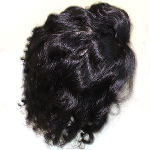 Nuestra peluca con frente de encaje 13x4, 100% cabello humano real HD, presenta ondas profundas, brillo natural, rizos definidos y sin enredos. - Product Image 5