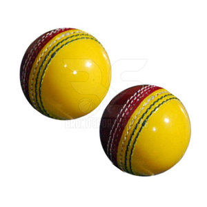 Balles de cricket de qualité supérieure pour les entraînements et l'utilisation en club, fabriquées en cuir durable pour un rebond constant et des performances prolongées - Product Image 6