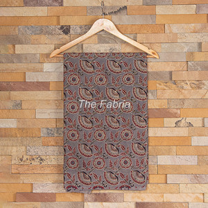 Tela de algodón floral ligera personalizable Kalamkari para camisas de niños decoración del hogar manualidades cortinas y uso al aire libre - Product Image 1