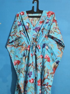 Robe Kaftan Inde 100% Coton Écologique ODM pour Femme, Taille Unique, Imprimé Oiseaux Verts, Douce et Ample, Été, Fermeture Élastique à la Taille - Product Image 3