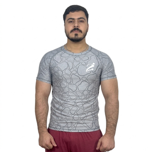 เสื้อรัดกล้ามเนื้อผู้ชายแบบสั่งทำพิเศษ คุณภาพสูง สำหรับ BJJ MMA แห้งเร็ว เหมาะสำหรับเล่นเซิร์ฟและว่ายน้ำ - Product Image 1