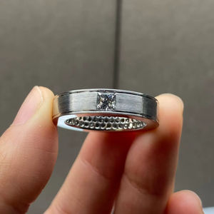 แหวนเงินแท้ 925 สำหรับผู้ชาย/ยูนิเซ็กซ์  แบบปรับแต่งได้ สำหรับแร็ปเปอร์ฮิปฮอป  ประดับเพชรโมอิสซาไนต์ทรงกลม  ขอบโรสโกลด์ - Product Image 1
