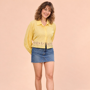Chemisier jaune à manches ballon pour femme, avec nœud à nouer, coupe courte, idéal printemps-été - Product Image 2