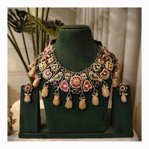 Ethnic Floral Pattern <b>Indian</b> <b>Necklace</b> & Earrings <b>Set</b> Antique Gold Plated Imitation Pearl Wedding Jewelry for Women - Product Image 1