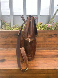 Nouveau sac à dos de luxe en cuir marron de créateur fait à la main en cuir crunch complet sac à dos élégant sac à dos sac - Product Image 4