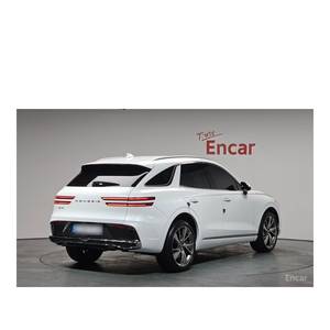 Genesis GV70 2.5T 2024, Gasolina, 2WD, con Caja de Cambios Automática, Asientos de Cuero, Cámara Trasera - 5,117 km - Product Image 2