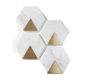 Ensemble de sous-verres de forme carrée en marbre et bois pour tasses à thé et café Dessous de verre en marbre blanc fabriqués à la main pour vos boissons par Address Craft - Product Image 6