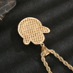Colgante de Moissanita Chapado en Oro de 18K con Diseño de Emoji de Sombrero de Vaquero y Cara Triste, Estilo Hiphop, Encanto de Dibujos Animados, Temático y Lindo, Unisex - Product Image 4
