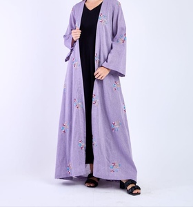 Nouvelle Robe Abaya Modeste Style Islamique Vente en Gros Vêtement Musulman Femme Longue Robe Ouverte sur le Devant Polyester Col V Floral Manches Longues - Product Image 3