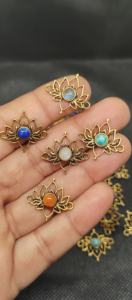 Connecteur en pierre naturelle de guérison en gros, pendentif en pierre précieuse, connecteur de mode enveloppé d'un bord en laiton - Product Image 3