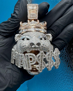 จี้รูปหน้าหมีประดับเพชรโมอิสซาไนต์ เงินแท้ 925 จี้สลักชื่อตามสั่ง จี้แฟชั่นสไตล์แร็ปเปอร์ ผ่านการทดสอบเพชร - Product Image 1