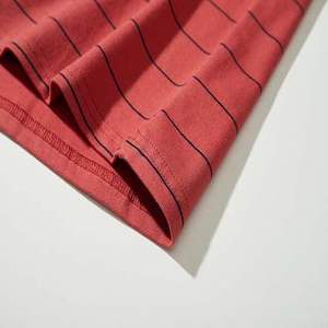 เสื้อยืดผู้ชายสุดหรู คุณภาพสูง ผ้าเรียบ พิมพ์ลายโลโก้ตามสั่ง งานซิลค์สกรีน ทรงปกติ ลายทาง เสื้อยืดผู้ชายแบบริงเกอร์ - Product Image 3