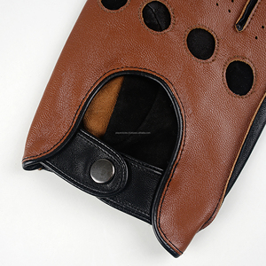 Gants de conduite en cuir véritable pour hommes et femmes, faits à la main, de luxe, prix usine. - Product Image 3