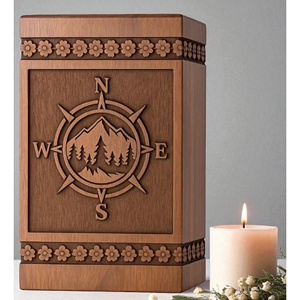 Urna Funeraria de Madera Hecha a Mano: Grabado de Brújula y Montaña, Recuerdo Conmemorativo Personalizado por AYAANS - Product Image 3