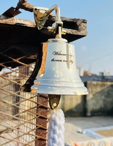 Campana de Latón Exclusiva con Acabado de Diseño, Campana de Latón Premium Adecuada para Templos, Entradas de Casas, Jardines Náuticos y Exteriores - Product Image 4