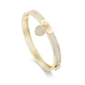 <b>Top</b> Selling Luxury Diamond Bracelet for Women Elegant <b>Gold</b> Plated Bracelet with <b>Sparkling</b> Diamond Design Available For Sale - Product Image 2