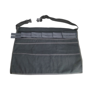 Tablier unisexe noir en polyester tissé avec fermeture à bouton-pression pour uniforme de personnel de restaurant, barman et serveur - Collection 2026 ODM - Product Image 2