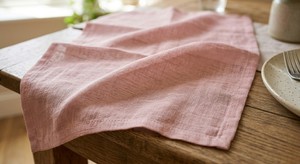 Serviette en tissu bio rose à ourlet, 16x16 pouces, en voile de coton pur, réutilisable, lavable, carrée, pour la décoration de la maison, les mariages, les fêtes, les restaurants - Product Image 3