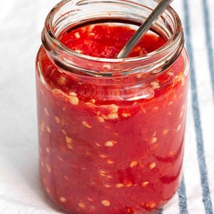 Htfoodie Direct Sale High Quality Sichuan Chili Garlic <b>Sauce</b> Pixian Pepper Premium Hot Pot Condiments 1 Year Shelf Life Packaged - Product Image 4