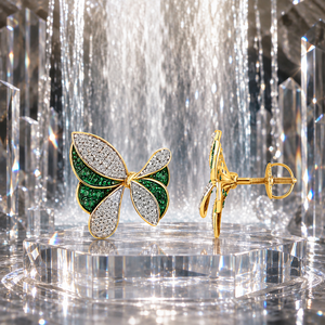 Modernos Pendientes de Diamantes Cultivados en Laboratorio con Gema Verde en Forma de Mariposa para Mujer, Oro de 10K/14K/18K y Plata 925/935 con Baño de Rodio - Product Image 1