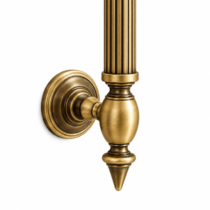 Manija de Puerta Atlas de Latón Macizo Acanalado de Alta Resistencia en Acabado Dorado Mate Moderno, Tamaño de 24 Pulgadas para Puertas de Entrada de Lujo - Product Image 2