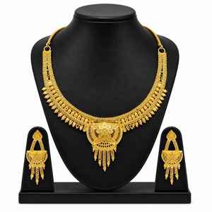 Wholesale Forming 14K 18K 24K Dye Gold Plated Short Necklaces Traditional <b>Floral</b> Design Jewelry Set Brass Gold Fashion Necklaces - Product Image 1