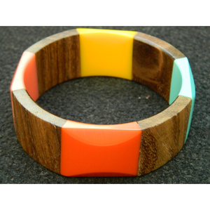 Bracelets et Joncs Vintage en Résine Mughal Majesty : Accessoire Vibrant Inspiré du Patrimoine Indien - Product Image 1