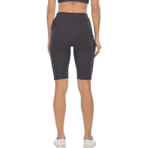 Shorts de sport pour femmes, personnalisables avec logo, shorts de yoga, shorts de compression élégants et performants, haute qualité - Product Image 3