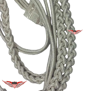 Aiguillette de parade tressée argentée, Aiguillette russe soviétique, Aiguillette torsadée avec pointe métallique - Product Image 2