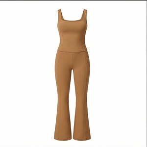 Conjunto de Yoga de Dos Piezas de Secado Rápido con Efecto Levanta Glúteos, Leggings de Cintura Alta con Compresión y Top Deportivo para Mujer, Venta al Por Mayor Personalizada - Product Image 1