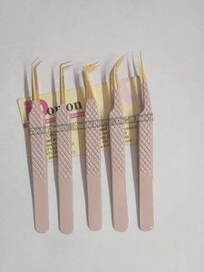<b>Nude</b> Beige Color 90 Degree Tweezers Diamond Grip Eyelash Tweezers Wholesale Private Label Stainless Steel Lash Volume Tweezers - Product Image 5